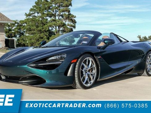 Used 2022 McLaren 720S Spider image 1
