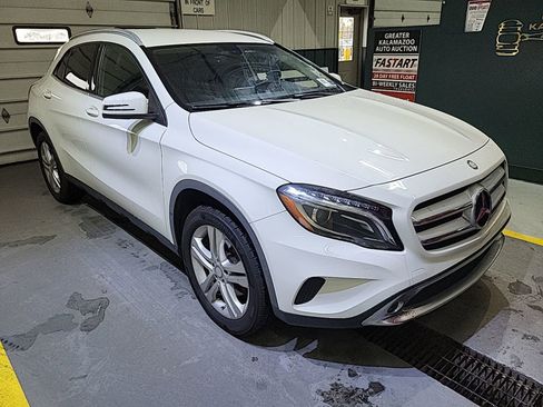 Used 2015 Mercedes-Benz GLA 250 GLA 250 image 5