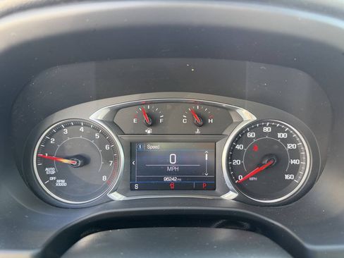 Used 2020 GMC Acadia SLE FWD image 16