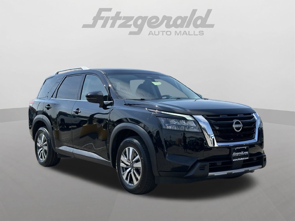 Used 2025 Nissan Pathfinder SL AWD/4WD 360° Tour