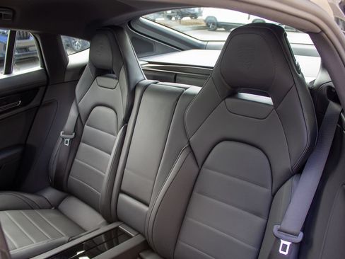 Used 2026 Porsche Panamera image 21