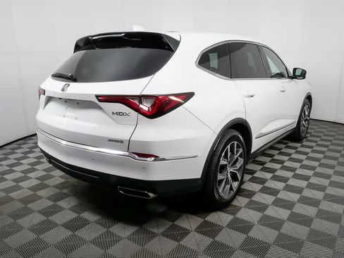Used 2022 Acura MDX SH-AWD w/ Technology Package image 3