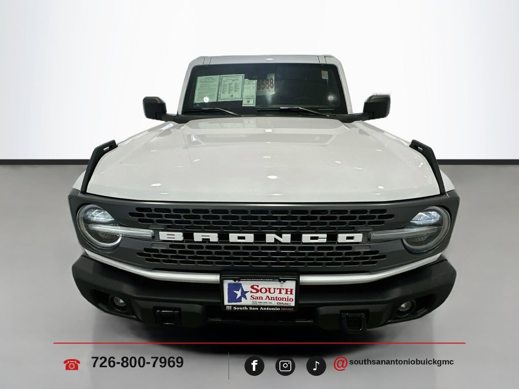 Used 2026 Ford Bronco Badlands AWD/4WD image 2