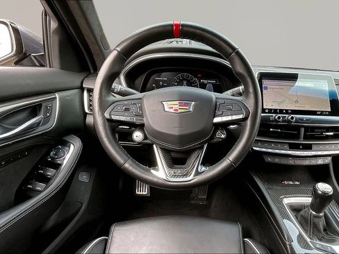 Used 2022 Cadillac CT5 V Blackwing image 8