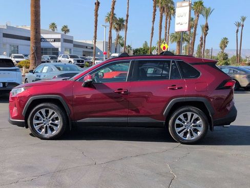 Used 2021 Toyota RAV4 XLE Premium AWD/4WD image 3