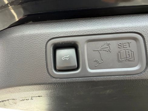 Used 2024 Ford Expedition Max Limited image 13