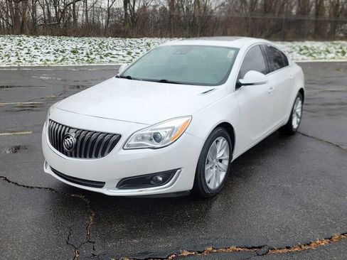 Used 2017 Buick Regal Premium w/ Driver Confidence Package #1 image 5