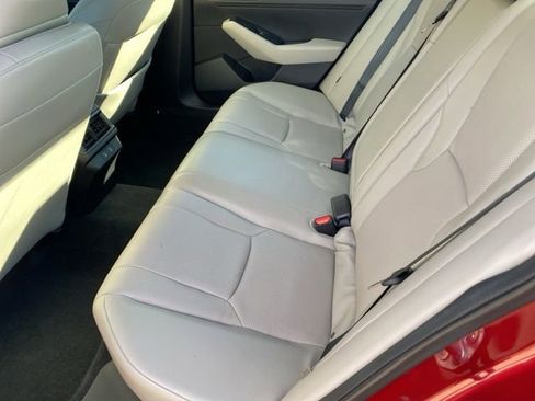 Used 2023 Honda Accord EX-L image 18