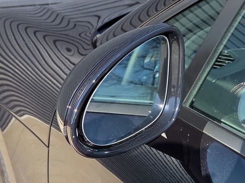 New 2026 Porsche Macan AWD/4WD image 28