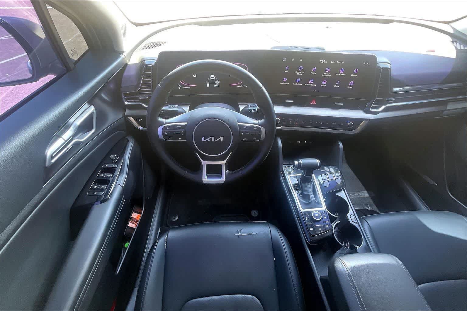 Certified 2024 Kia Sportage EX FWD image 12