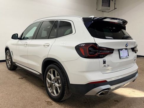 Used 2022 BMW X3 xDrive30i w/ Premium Package AWD/4WD image 3