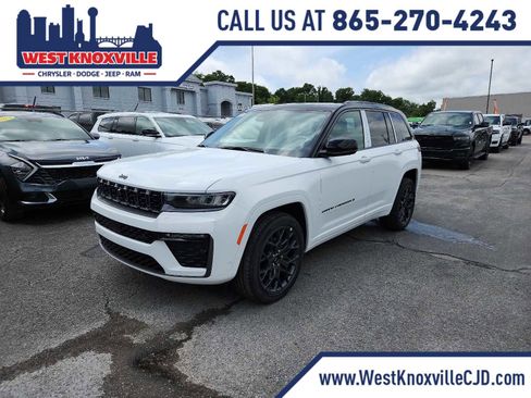 New 2026 Jeep Grand Cherokee Summit w/ Obsidian Package AWD/4WD image 1