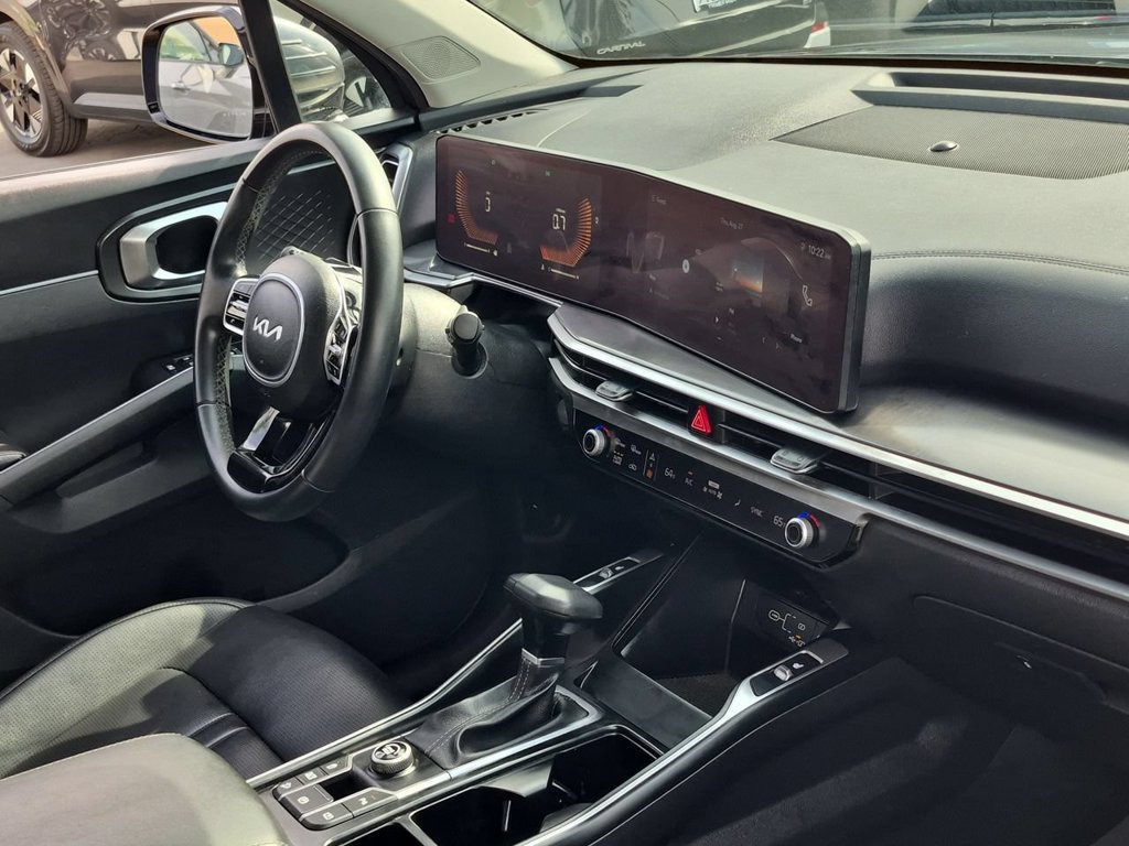 Certified 2024 Kia Sorento S FWD image 29