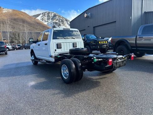 New 2026 RAM 3500 Tradesman w/ Chrome Appearance Group A AWD/4WD image 7