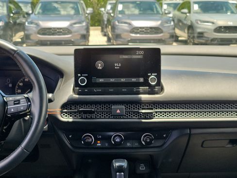 Used 2024 Honda HR-V Sport image 17