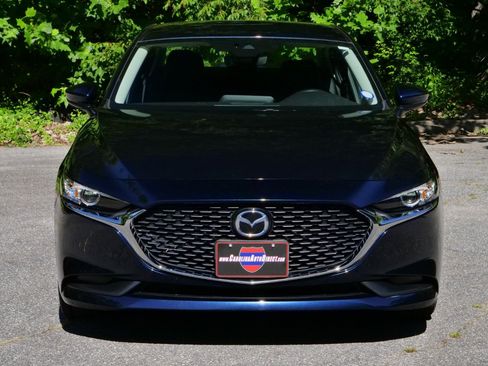 Used 2021 MAZDA MAZDA3 s FWD image 5