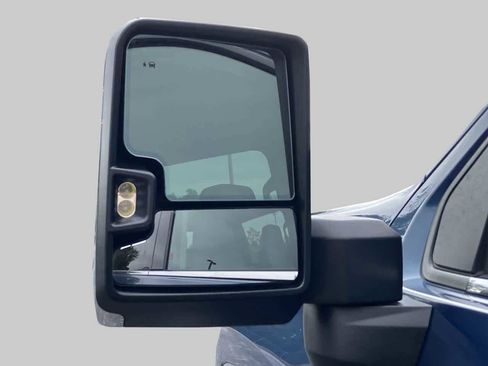 Used 2024 Chevrolet Silverado 2500 LTZ w/ LTZ Plus Package image 21