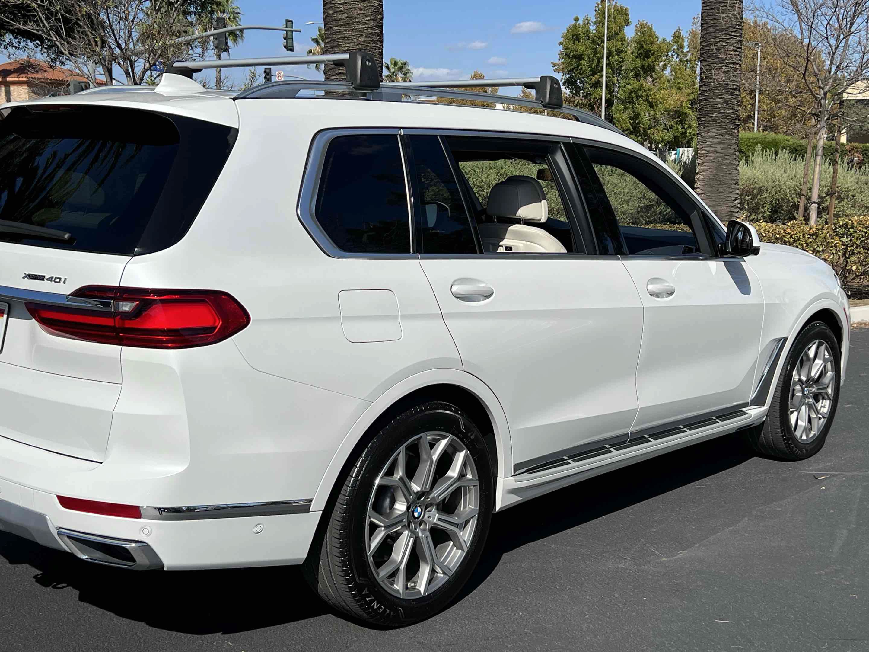 Used 2020 BMW X7 xDrive40i w/ Premium Package AWD/4WD image 68