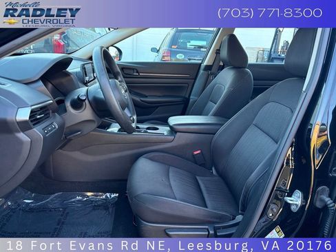 Used 2023 Nissan Altima 2.5 S image 16