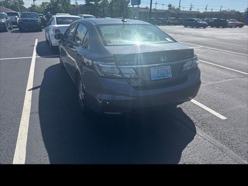 Used 2015 Honda Civic Hybrid Sedan image 7