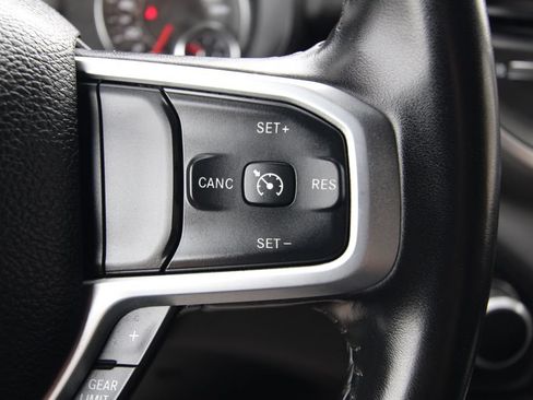 Used 2024 RAM 2500 Big Horn AWD/4WD image 20
