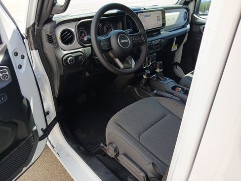 New 2025 Jeep Gladiator Sport image 45