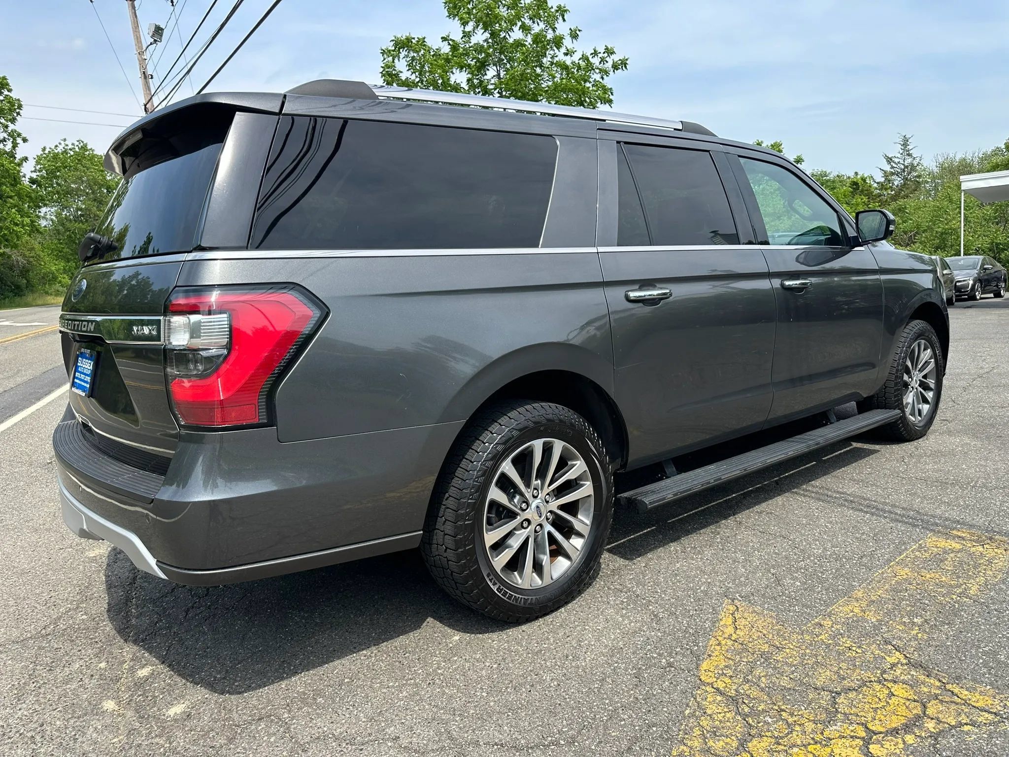 Used 2018 Ford Expedition Max Limited AWD/4WD image 6