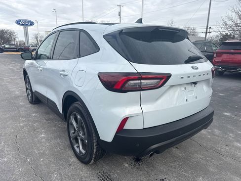 Used 2025 Ford Escape ST-Line Select w/ Tech Pack #1 image 9