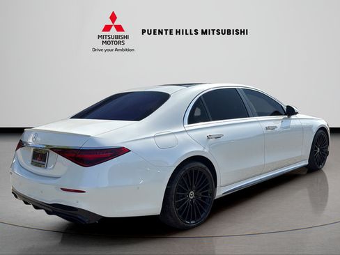 Used 2021 Mercedes-Benz S 580 4MATIC Sedan image 5