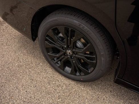 Used 2023 Honda Odyssey Sport image 17