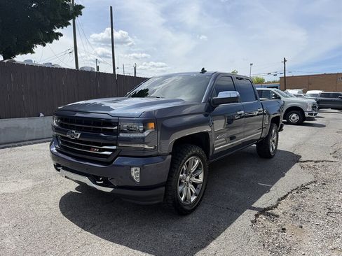 Used 2018 Chevrolet Silverado 1500 LTZ Z71 w/ Centennial Edition AWD/4WD image 5