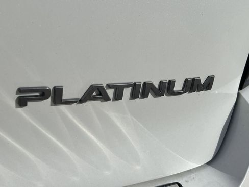 New 2026 Nissan Armada Platinum image 6