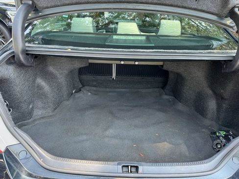 Used 2017 Toyota Camry XSE w/ Moonroof Package FWD image 29