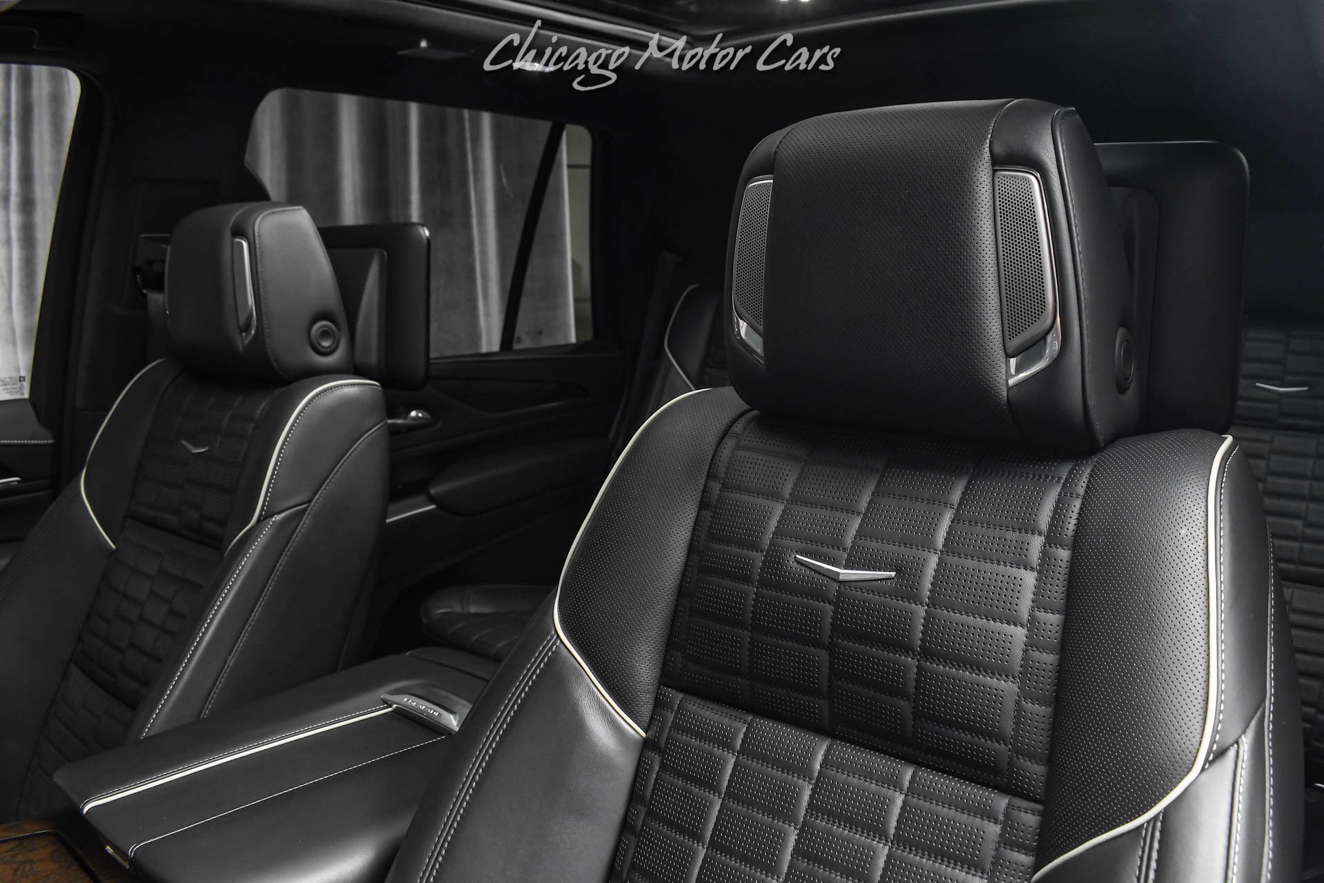 Used 2021 Cadillac Escalade Sport Platinum w/ LPO, ONYX Package AWD/4WD image 23