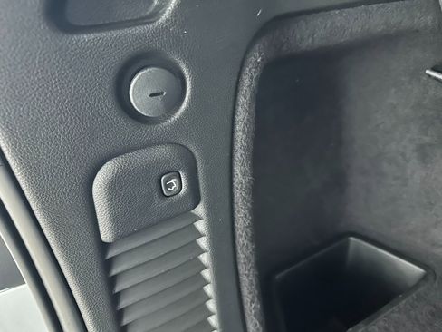 Certified 2024 Dodge Durango GT image 46