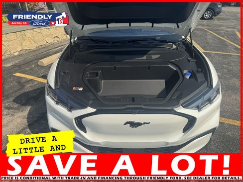 New 2025 Ford Mustang Mach-E Premium image 9