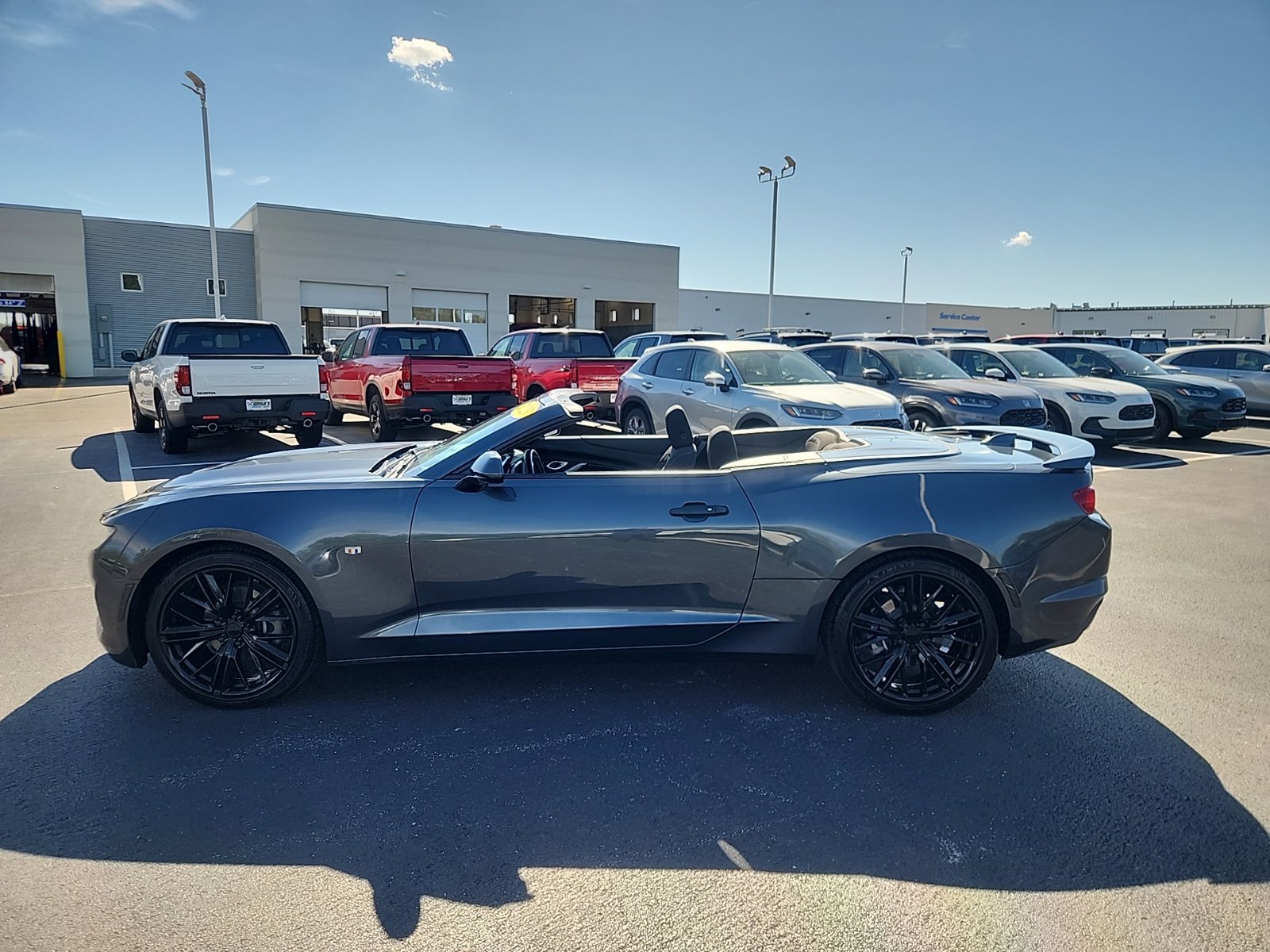 Used 2023 Chevrolet Camaro LT RWD image 16