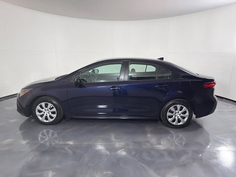 Used 2024 Toyota Corolla LE FWD image 8