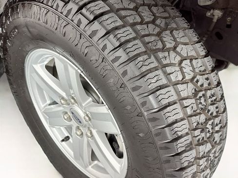 Used 2023 Ford F150 XLT image 14