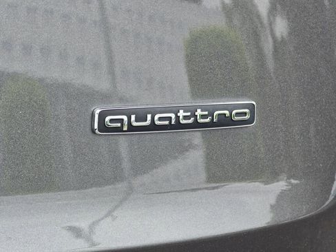 Used 2023 Audi Q7 3.0T Premium Plus AWD/4WD image 32