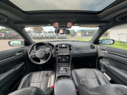 Used 2016 Chrysler 300 S AWD/4WD image 6