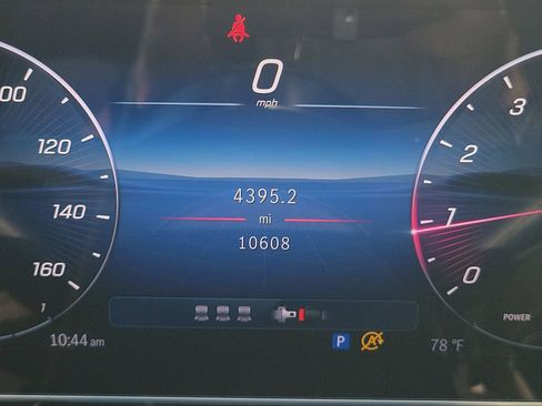 Certified 2025 Mercedes-Benz GLC 300 image 31
