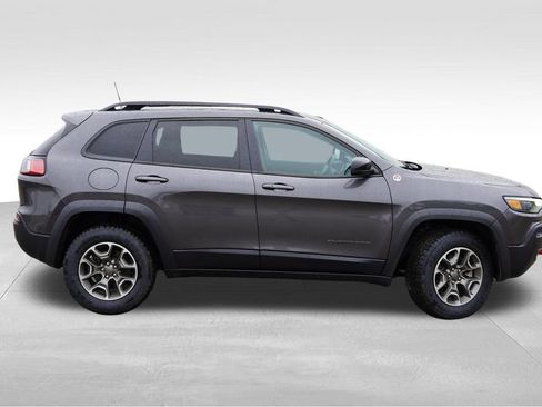Used 2022 Jeep Cherokee Trailhawk w/ Sound & Nav Group AWD/4WD image 3