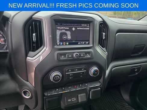 Used 2022 Chevrolet Silverado 1500 Custom RWD image 10