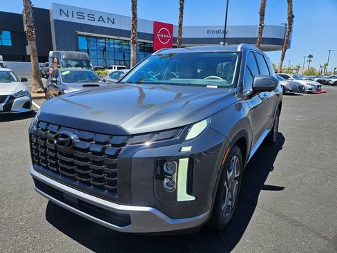 Used 2024 Hyundai Palisade Limited FWD image 1