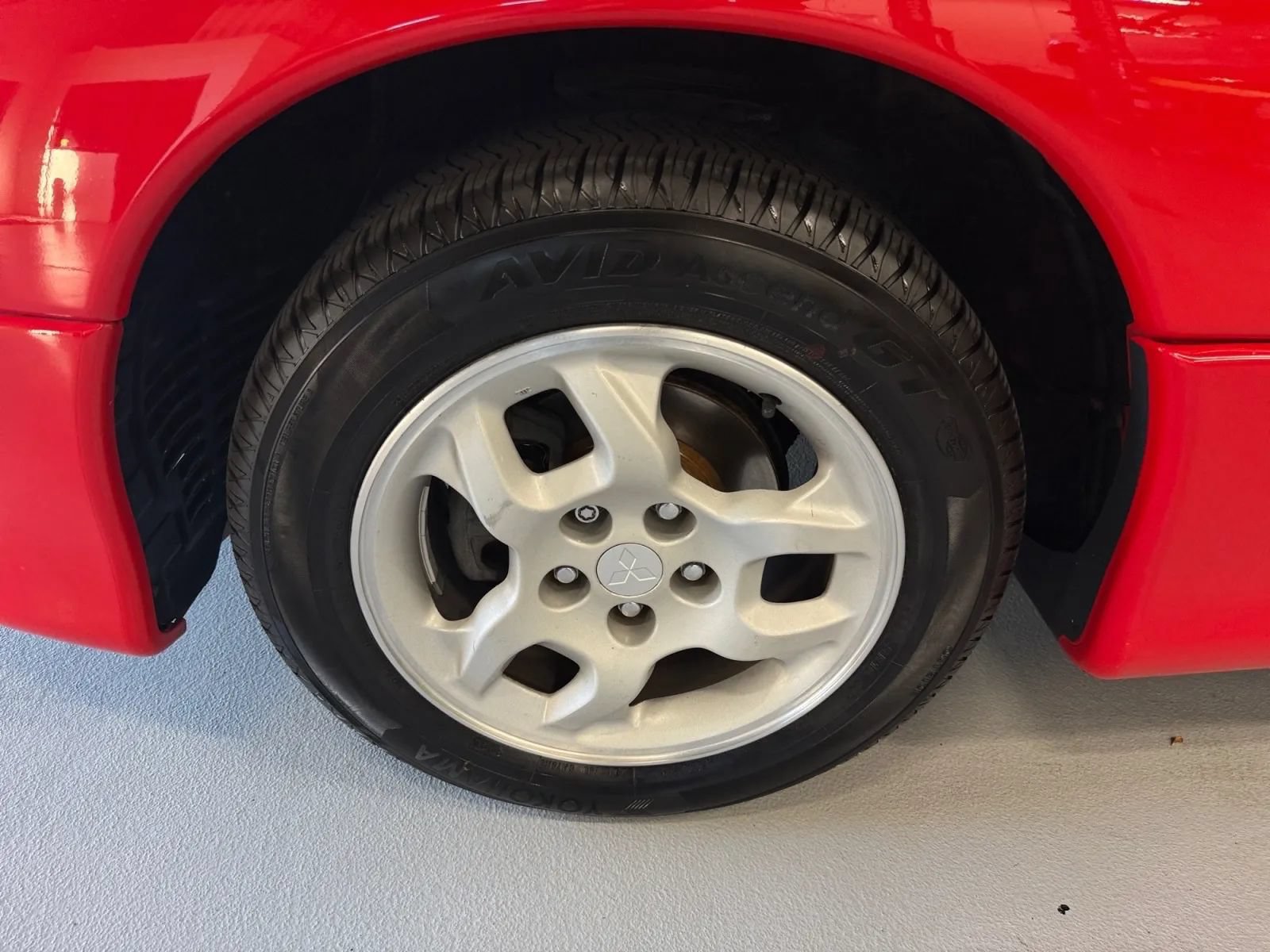Used 1998 Mitsubishi 3000GT FWD image 40