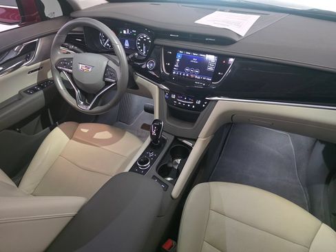 Used 2024 Cadillac XT6 Premium Luxury FWD image 24