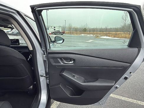 Used 2023 Honda Accord LX image 18