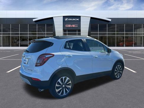 Certified 2022 Buick Encore Preferred image 5