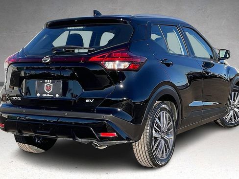 Used 2024 Nissan Kicks SV image 31